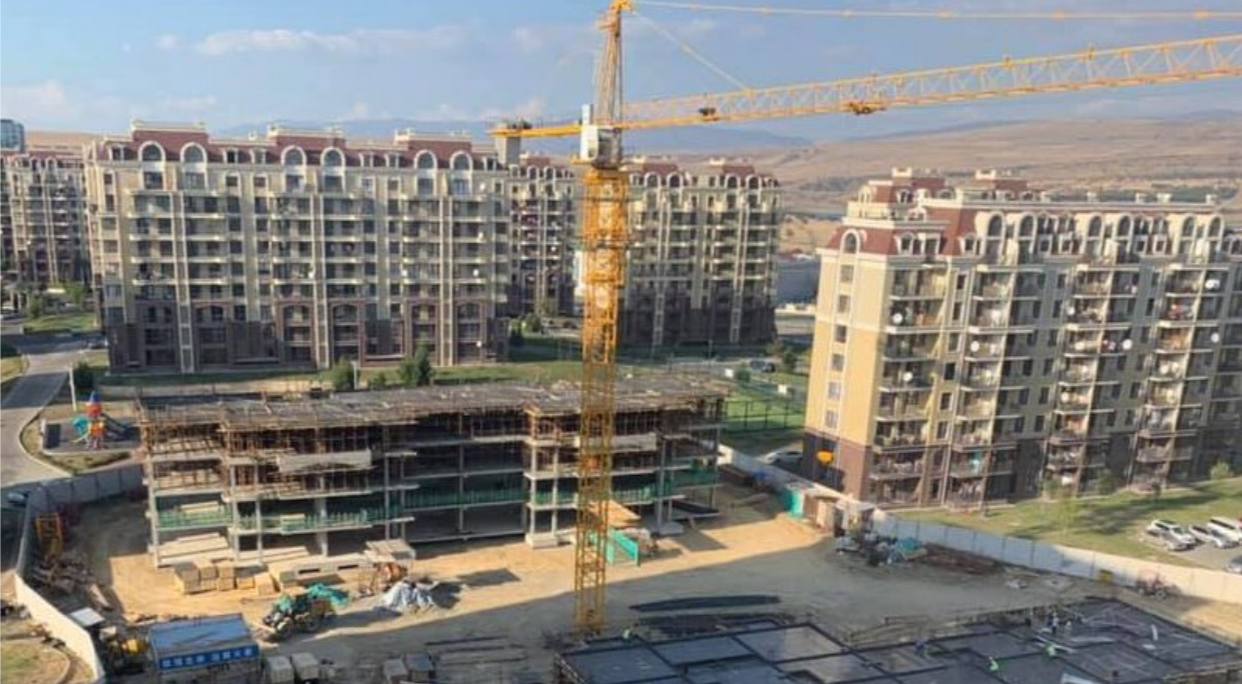 Жилье в Тбилиси снова дорожает. Что это означает для обычных покупателей и почему за этим внимательно следит Нацбанк